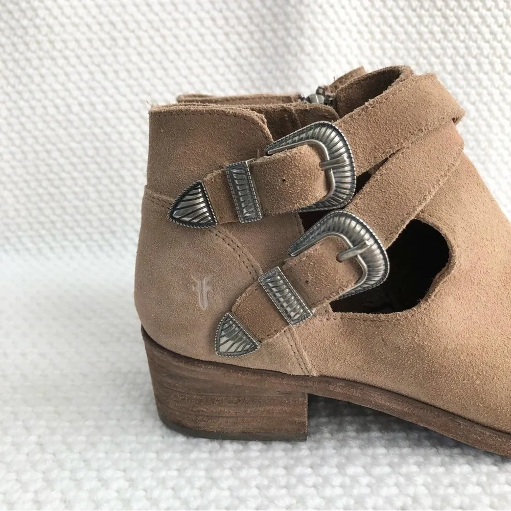 Frye Beige Taupe Suede Ray Western Shootie Ankle Boot Double Silver Buckles 7 - Image 11