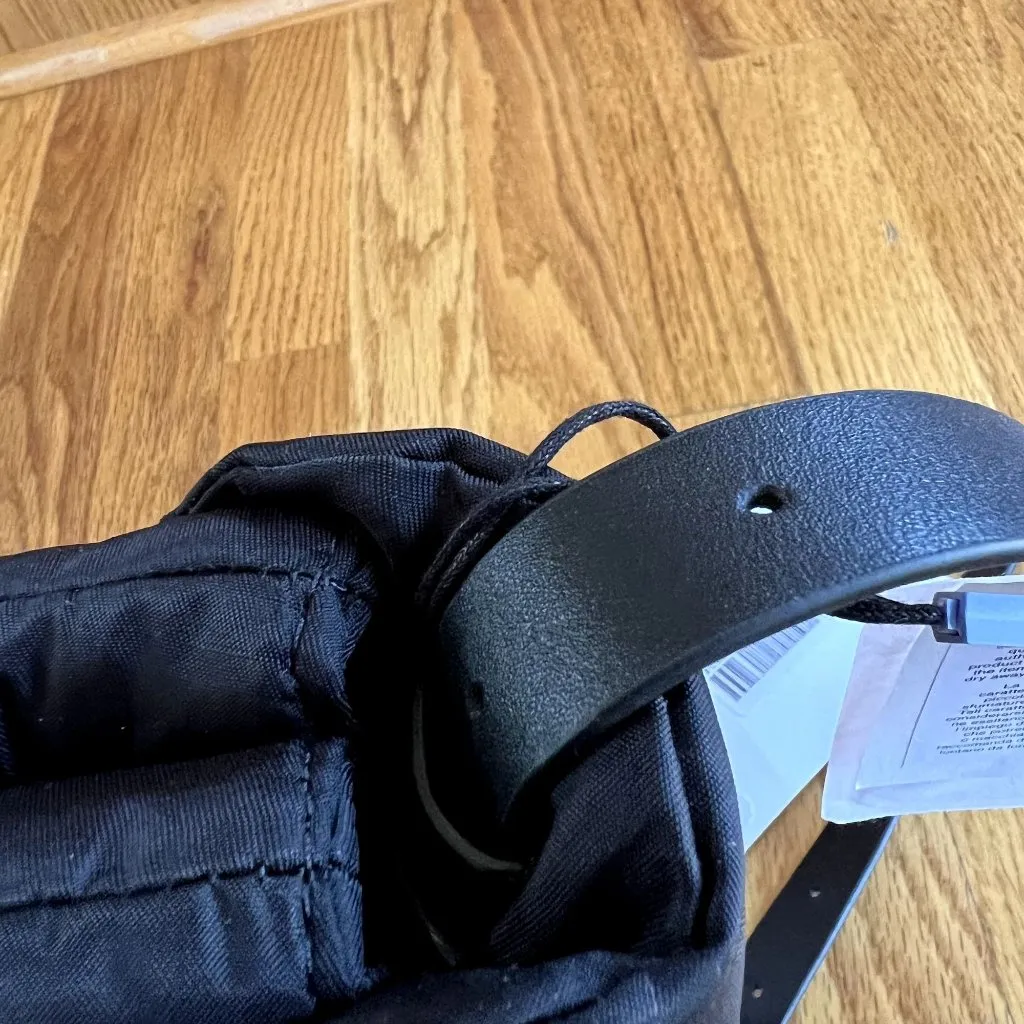 MCQ Black Puffer Buckle Shoulder Bag Quilted Adjustable Strap‎ NWT - Image 4