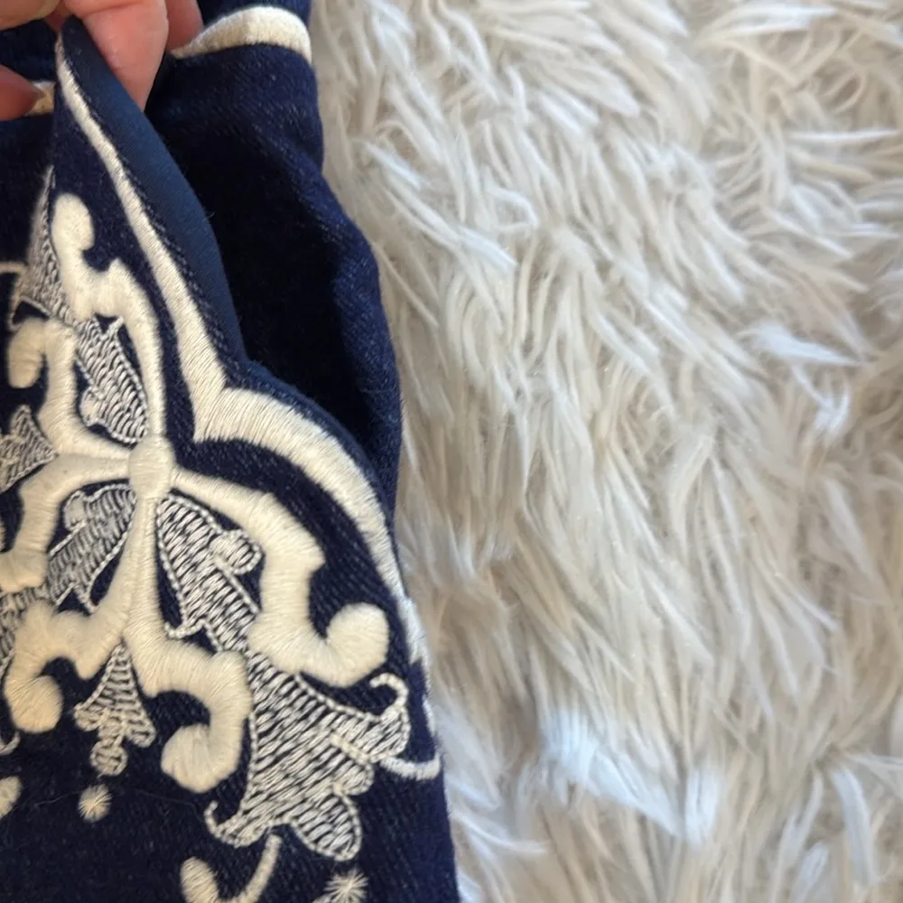 O’2nd thick bloomer embroidered shorts size 1/ Blue - Image 12