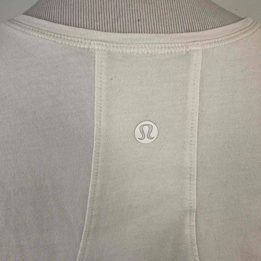 Lululemon White Basic Sleeveless Scoop Neck Tank Top Size 6 - Image 6