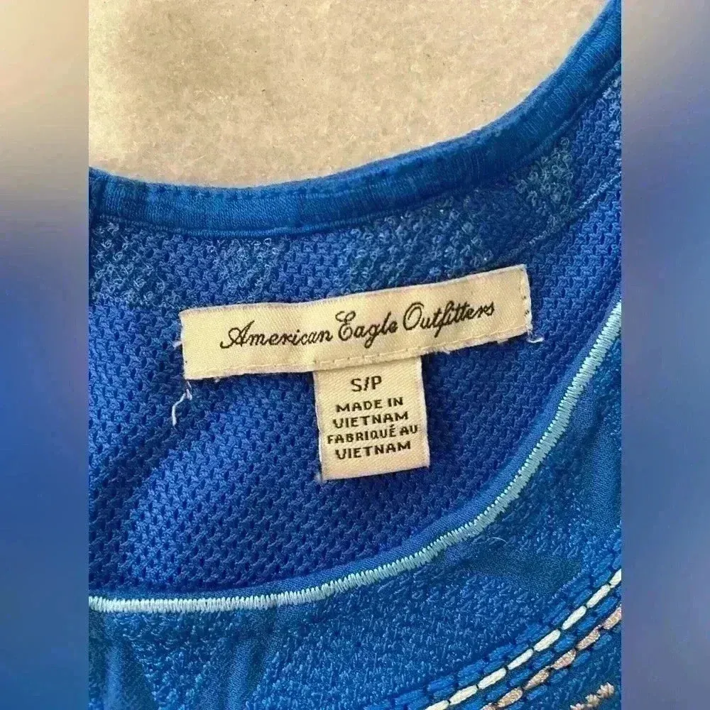 American Eagle Cobalt Blue Flows Silver Embroidered Button Tank Top Size Small - Image 11