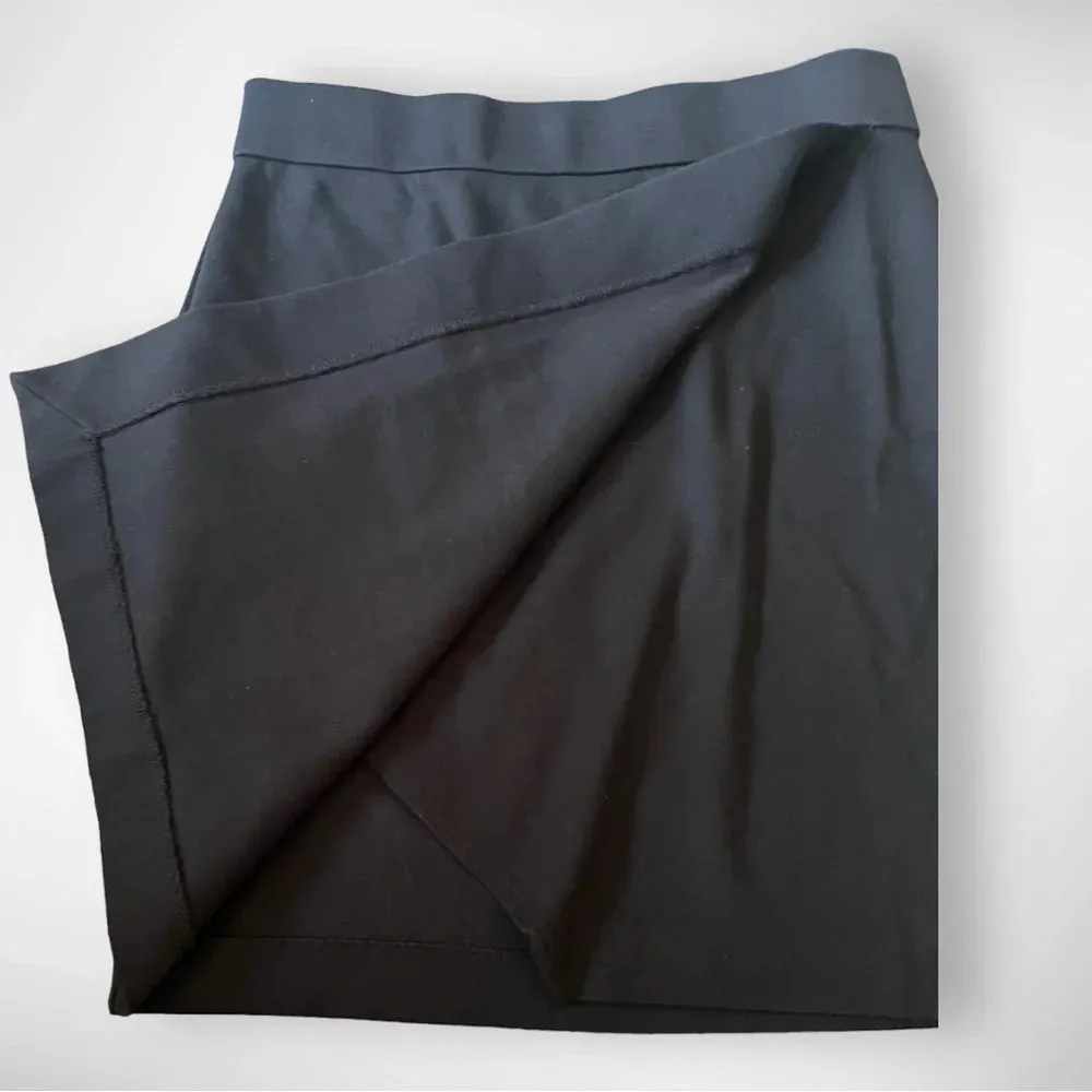 MADEWELL Women's Black Overlap‎ City Knit Skirt Small | EUC - Image 3