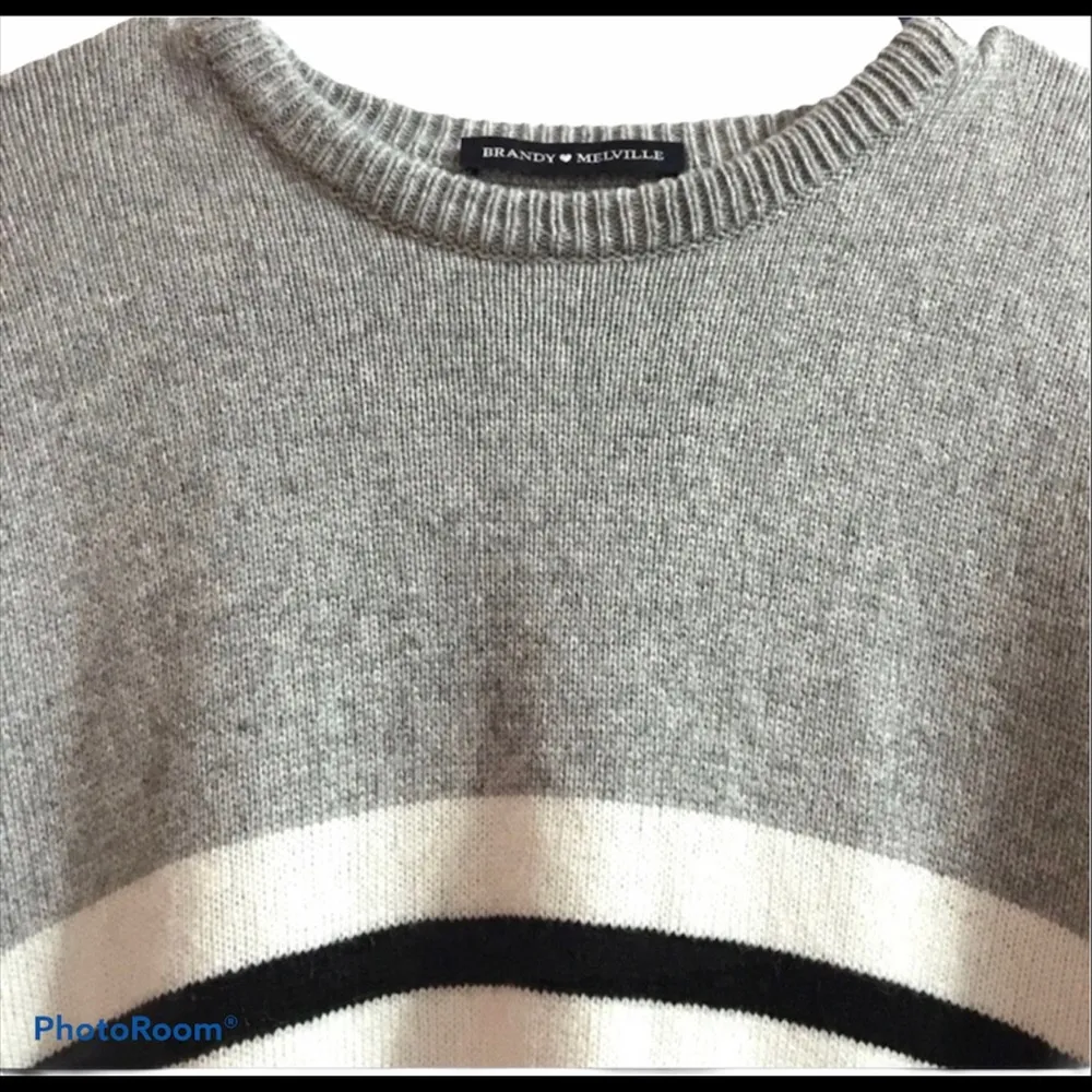 Brandy Melville gray striped sweater - Image 6