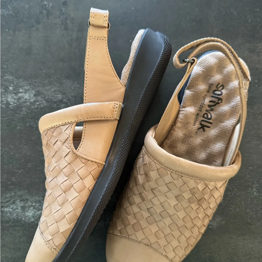 SoftWalk Women's Tan Woven Shoes size 8 - Image 2