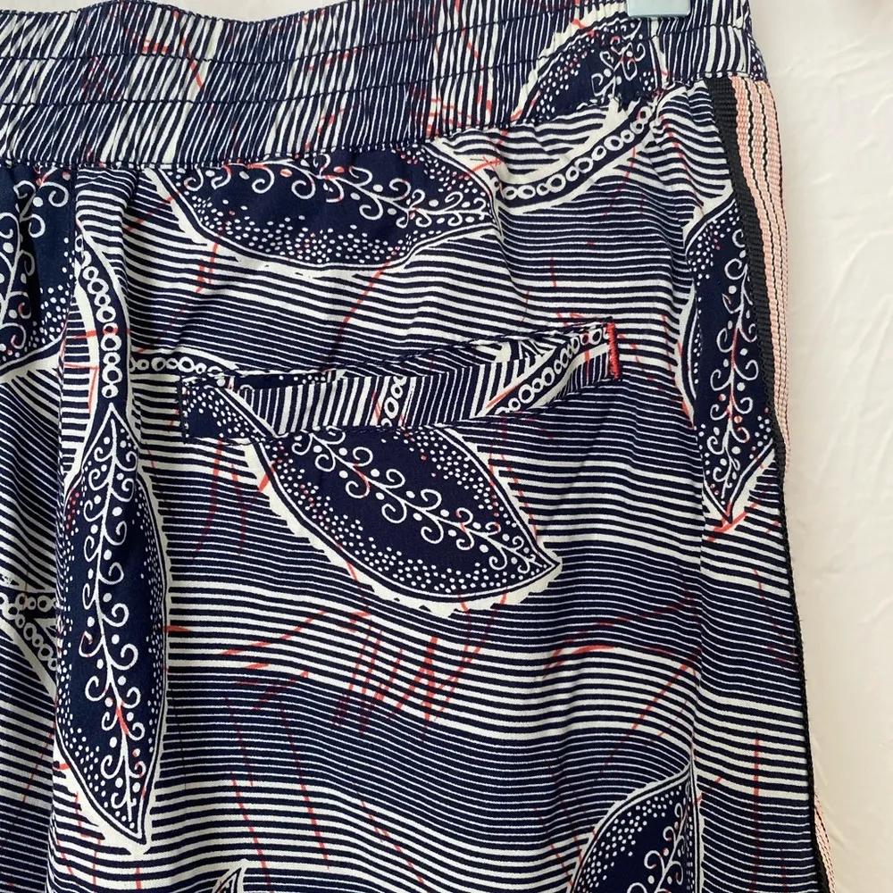 Hei Hei Anthropologie Lourinha joggers blue Motif - Image 12