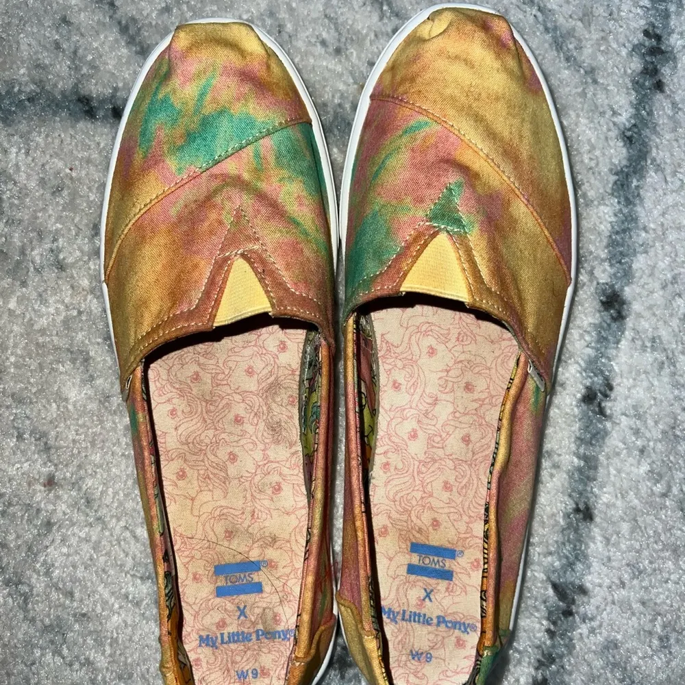 Toms X My Little Pony Print Alpargata Womens Shoes Size 9 EUC - Image 2