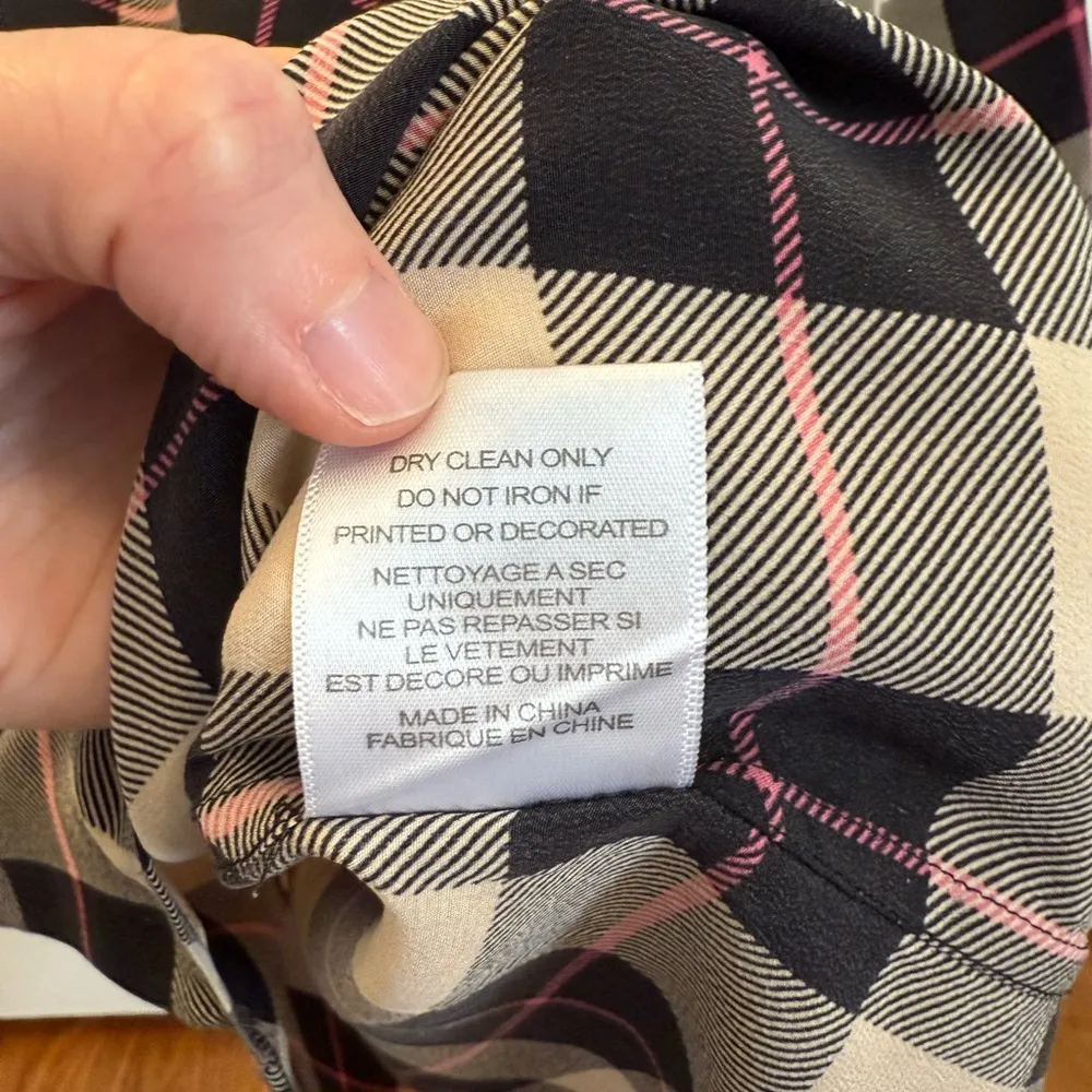 Equipment Femme Women’s Silk Short Sleeve Plaid Blouse Top Size S - Image 3