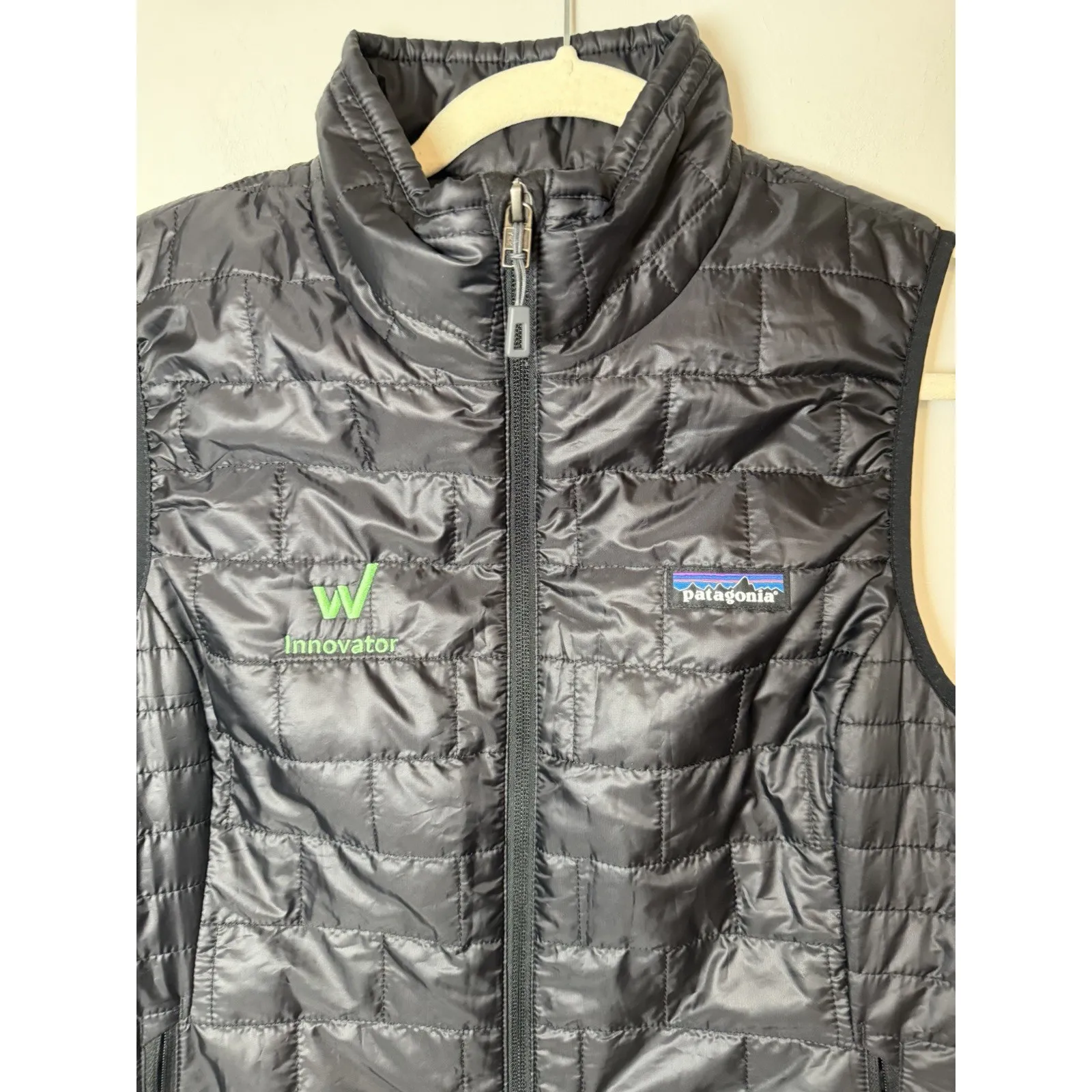 Patagonia Women's Nano Puff Vest Sz M Black With Logo NEW - Image 10