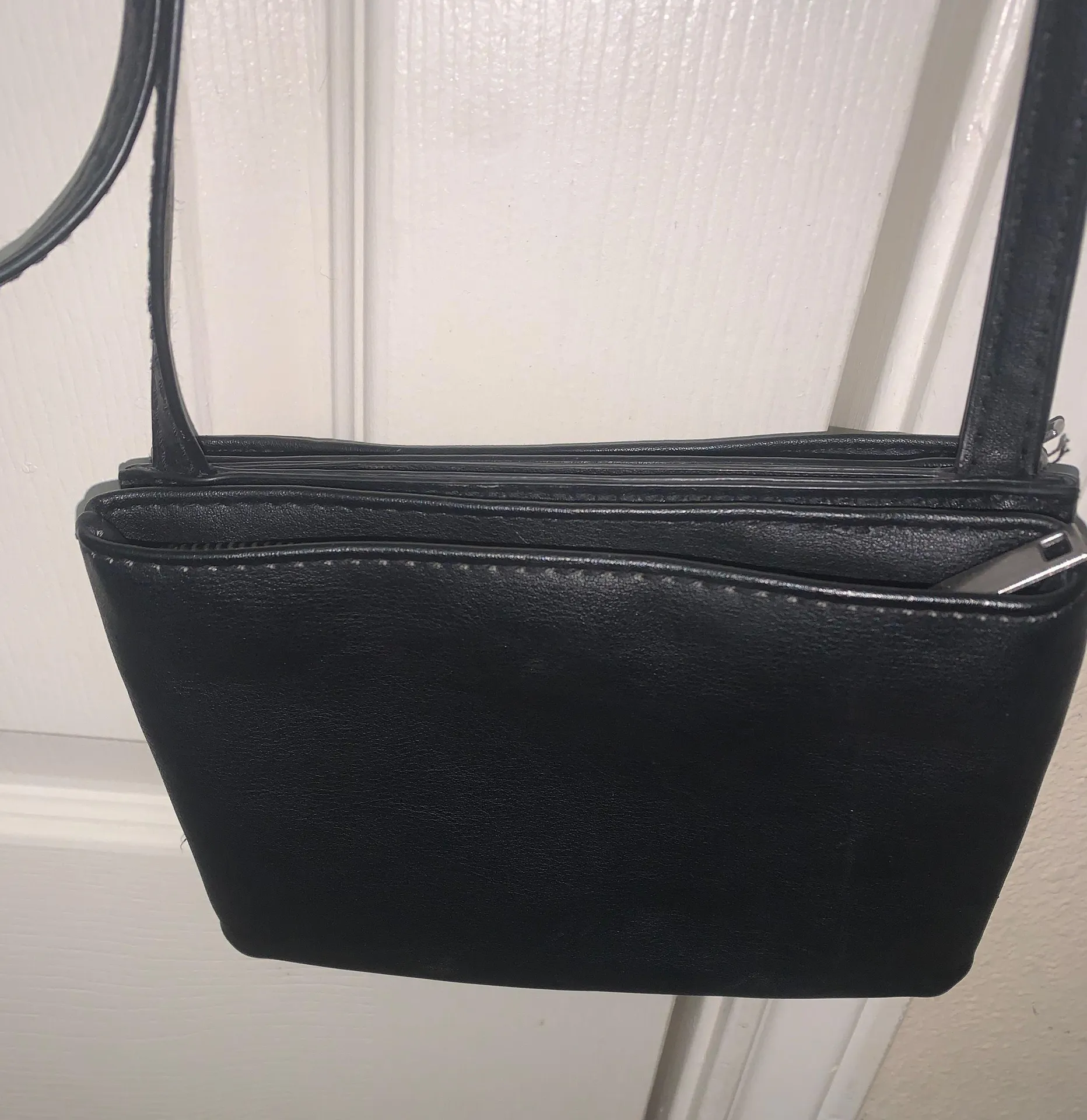 Black Cross Body Purse - Image 2