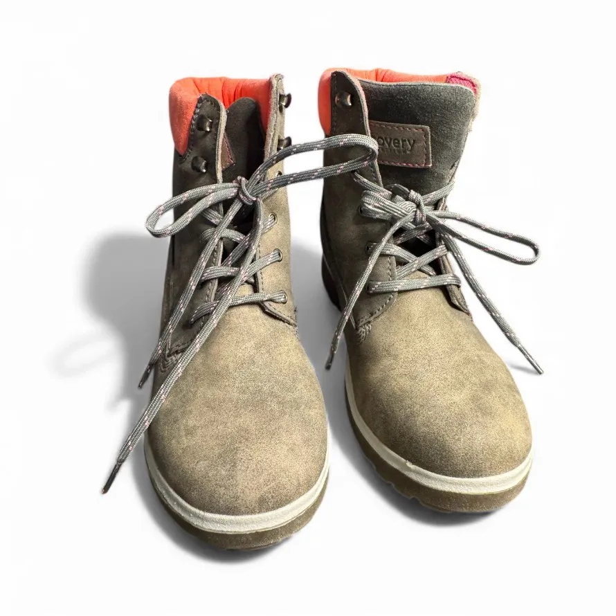 Discovery Expedition hiking boots grey with an orange cuff size 7.5 women - Image 4