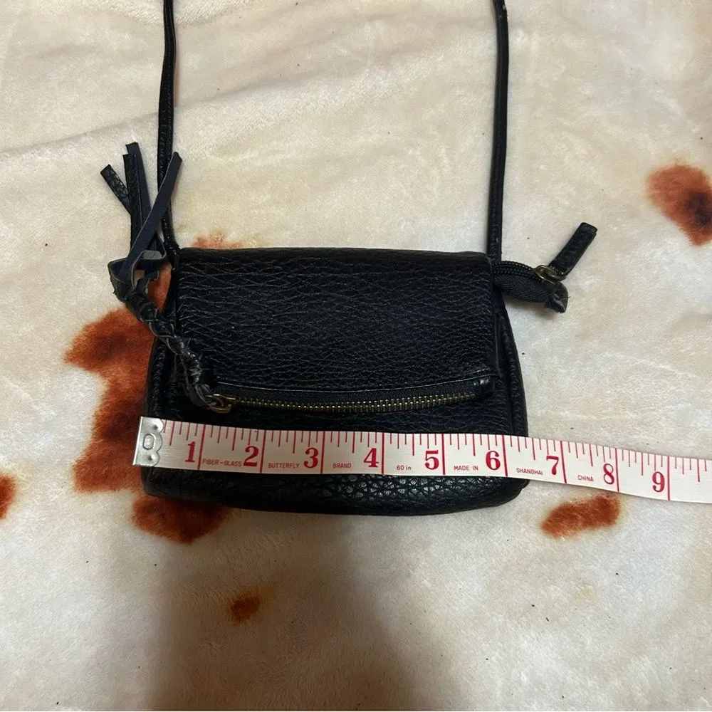 Black Textured Pleather Bag with Zipper Closure - Image 9