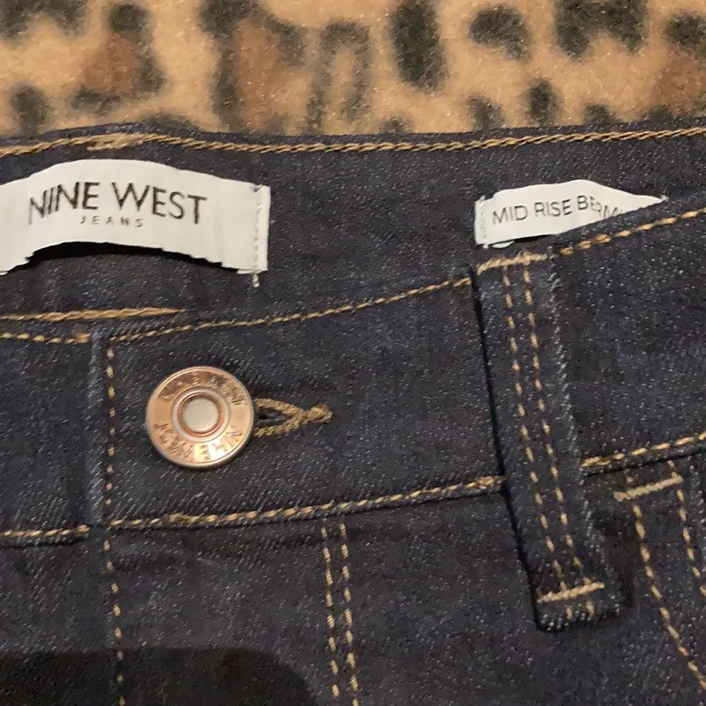 NINE WEST Shorts Women’s Size 6 Jean Shorts Nine West Jeans Mid Rise Bermuda - Image 8