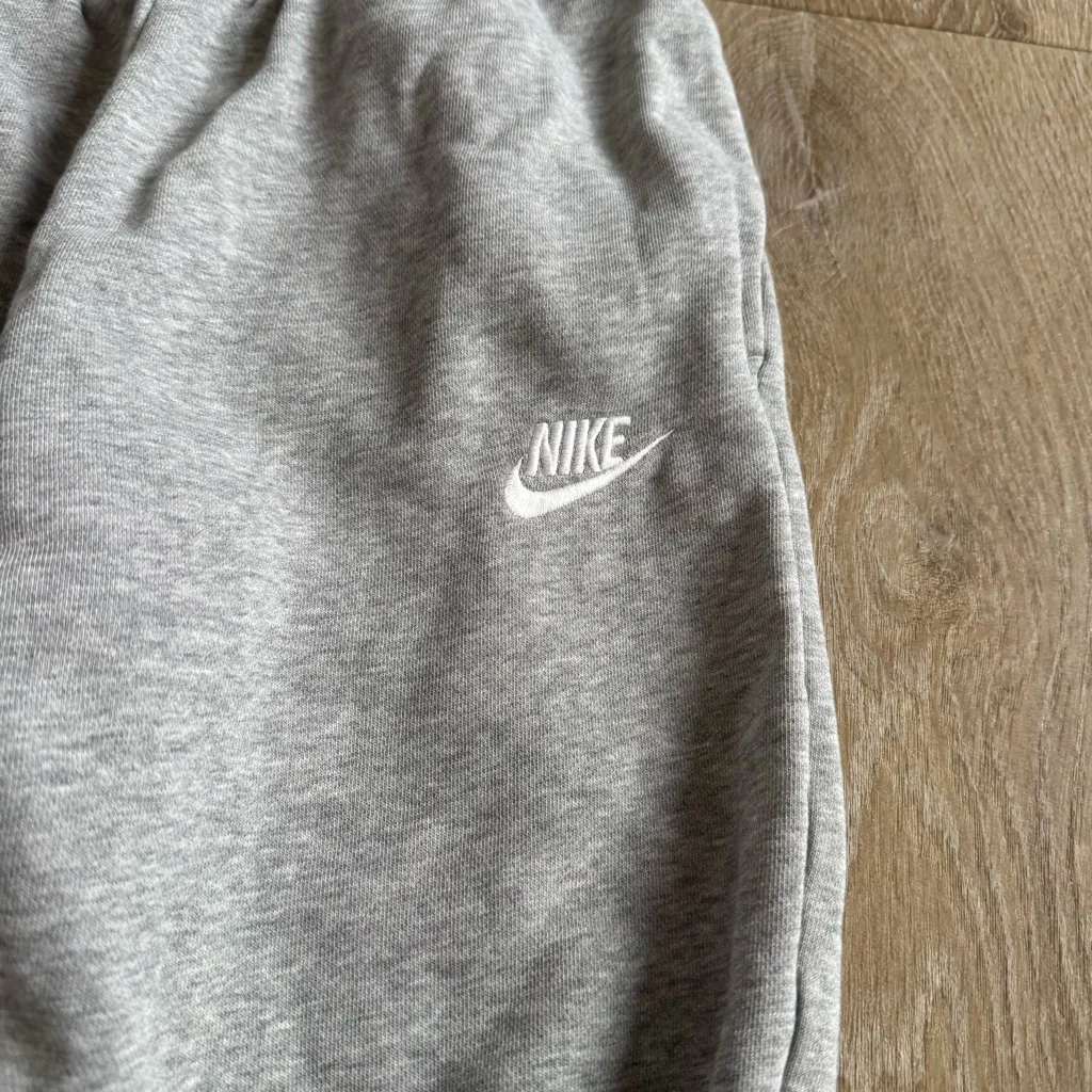 Nike Gray Sweatpants Joggers - Image 3