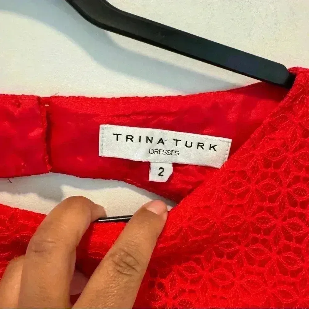 Trina‎ Turk Red Eyelet Dress Size 2 Peekaboo Back Cut Out - Image 5