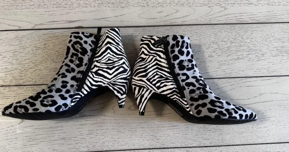 Kenneth Cole Kick Bit Booties Size 7.5 animal print - Image 7