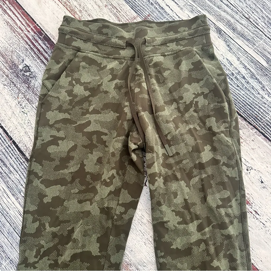 Lululemon Ready to Rulu Jogger 29" Heritage Camo Dark Olive Green Twill - Image 4