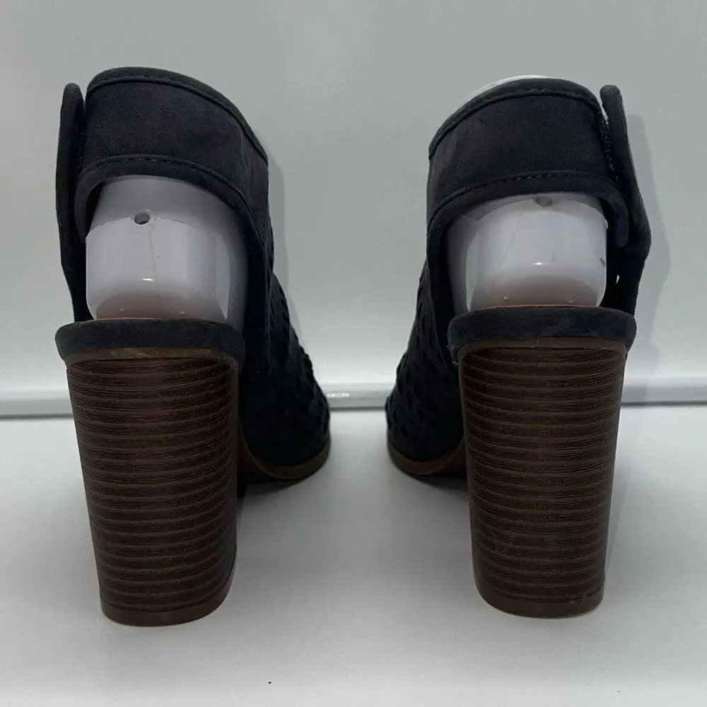 Indigo Rd Perforated Peep Toe Slingback Heel - Image 5