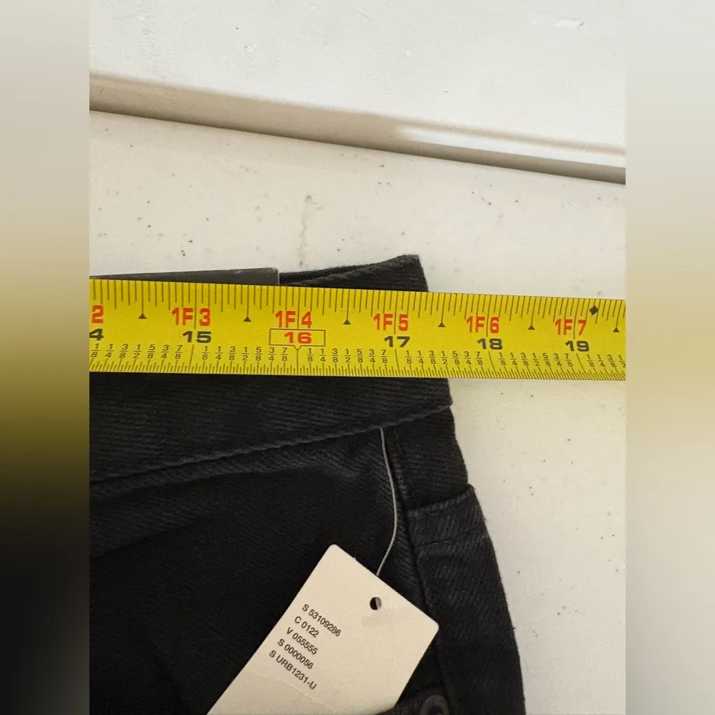 NEW‎ BDG Urban Outfitters Mom-High Rise Jeans Black Size 32 NWT 483 - Image 9