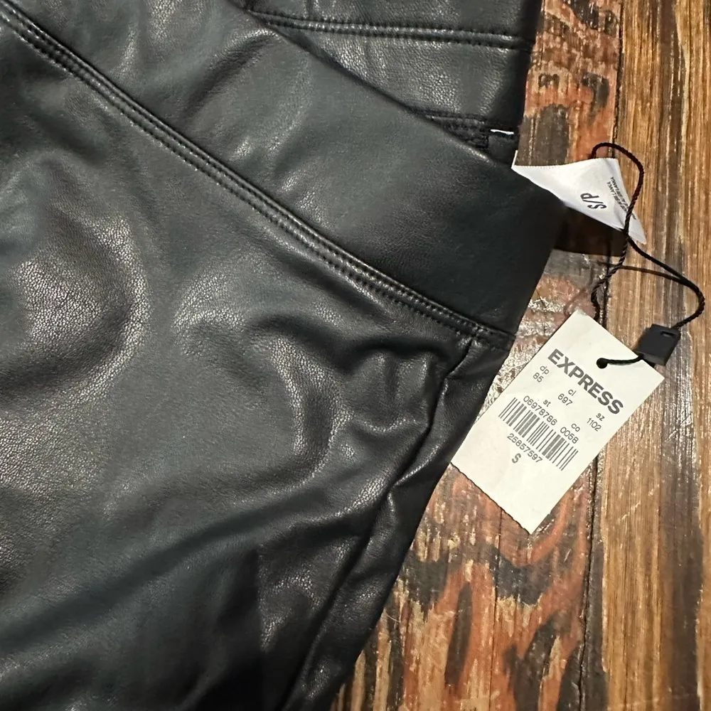EXPRESS NWT Leather Legging - Image 5