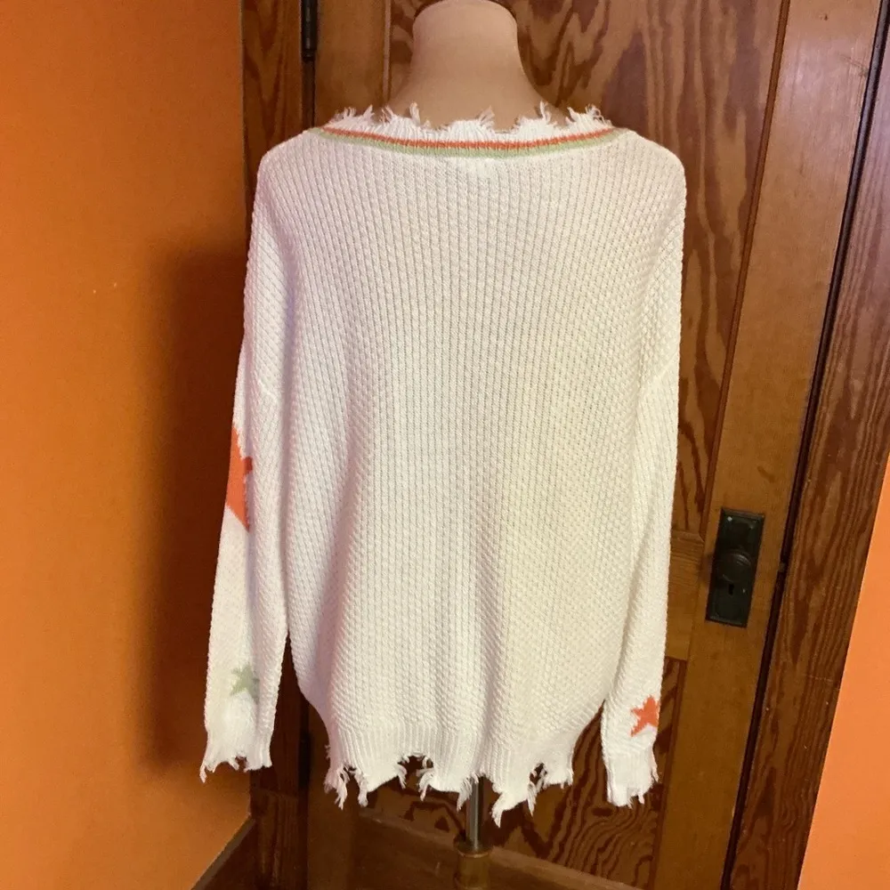 Hem & Thread Star Knit V-Neck Sweater Distressed Hem Boho Cozy - Image 11