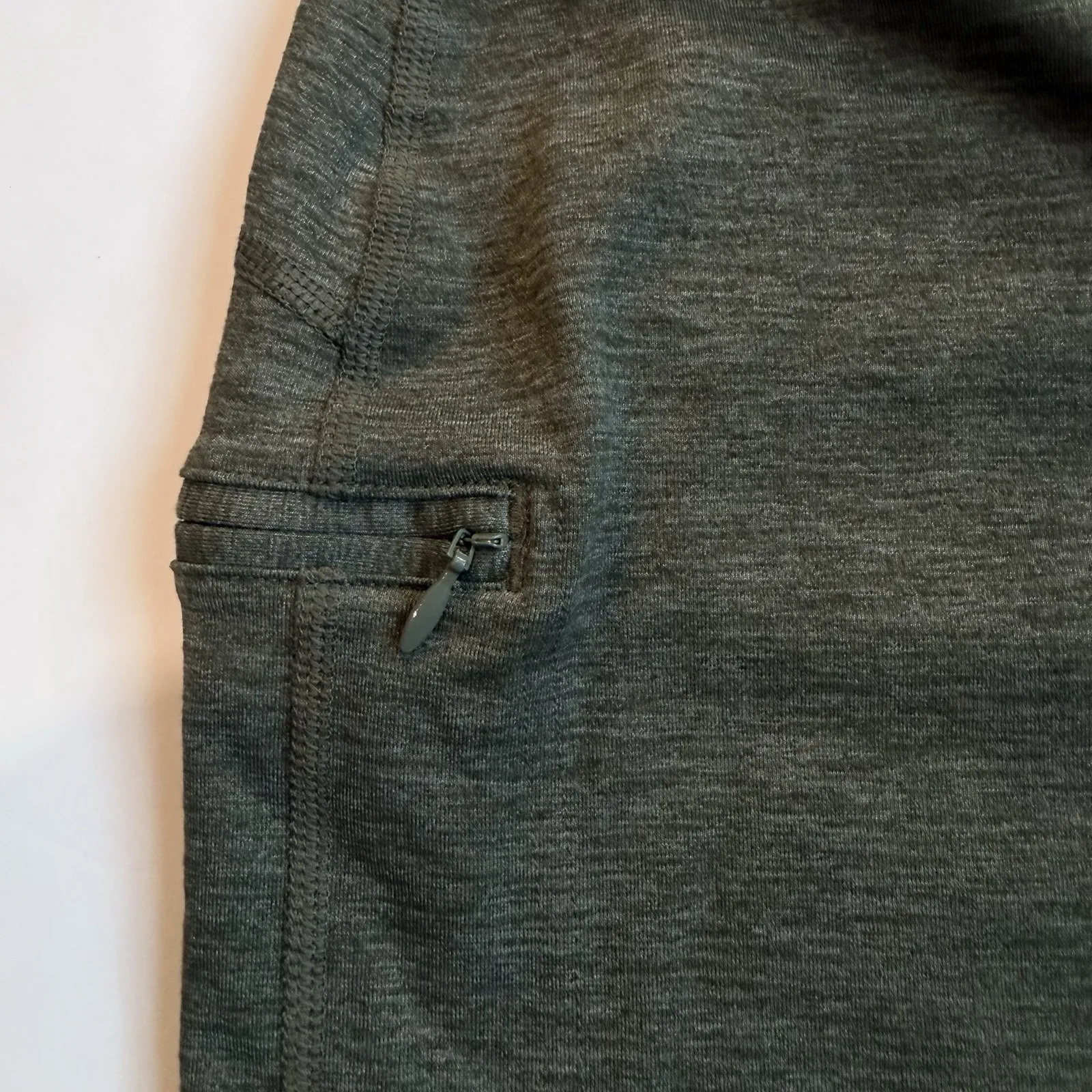 Duluth Trading Co Skort Skirt Women M 8 10 Golf Tennis Built In Short Zip Pocket Green Size M - Image 3