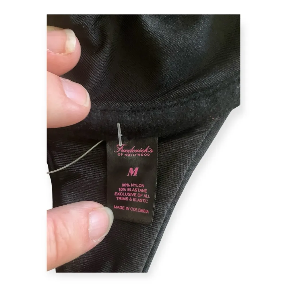 Frederick’s of Hollywood Womens Black Taormina One Shoulder Strap Bikini top - Image 5