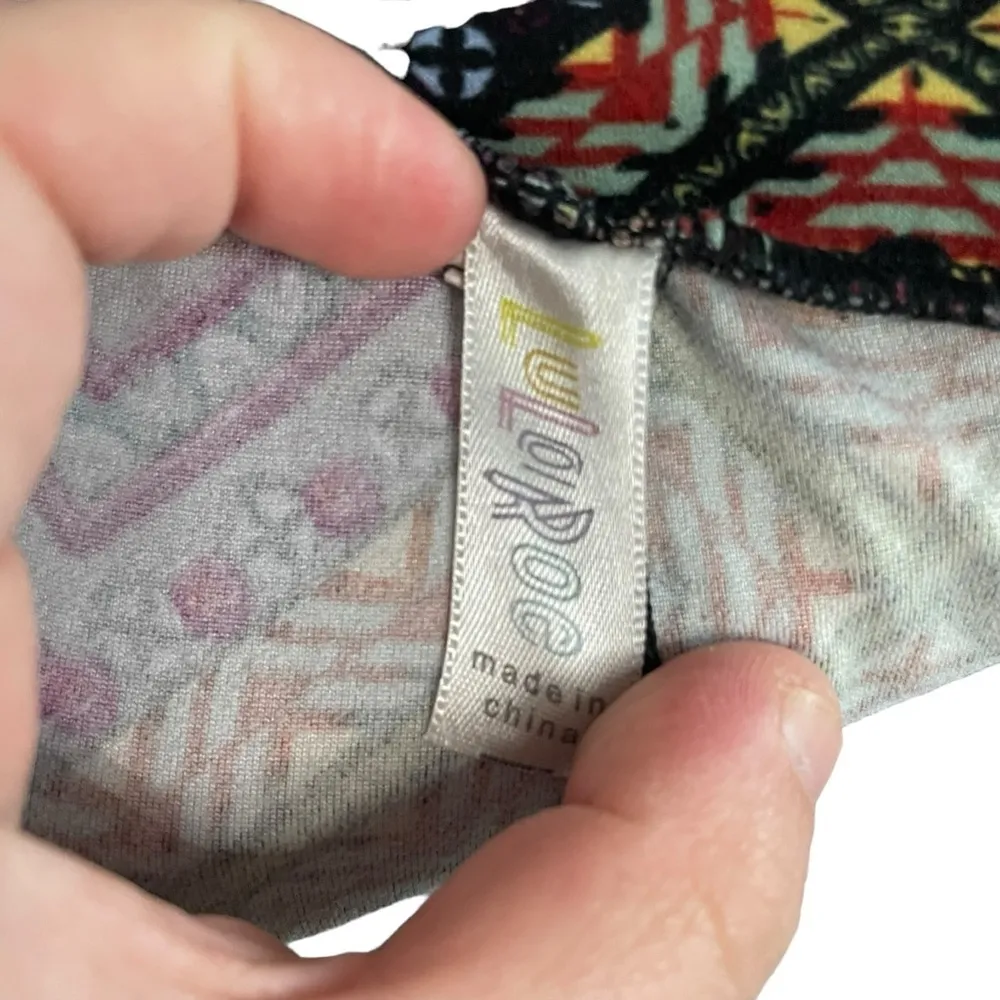 LulaRoe Women’s Aztec Tribal Print Leggings Multicolor Size Tall & Curvy (12-18) - Image 7