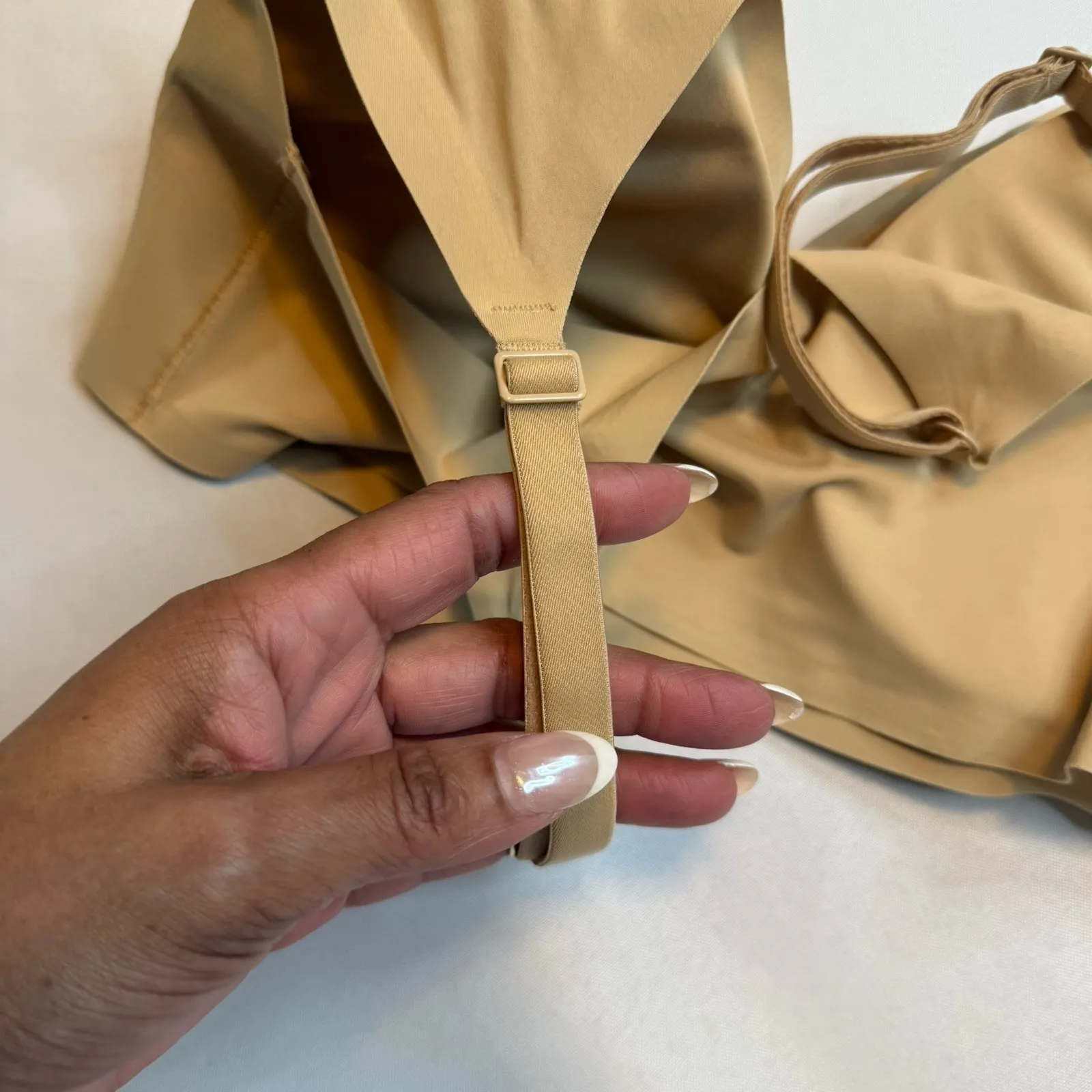 True & Company Wireless Removable Pads Light Nude Large Bra 36 C&D and 38‎ A&B Tan - Image 7