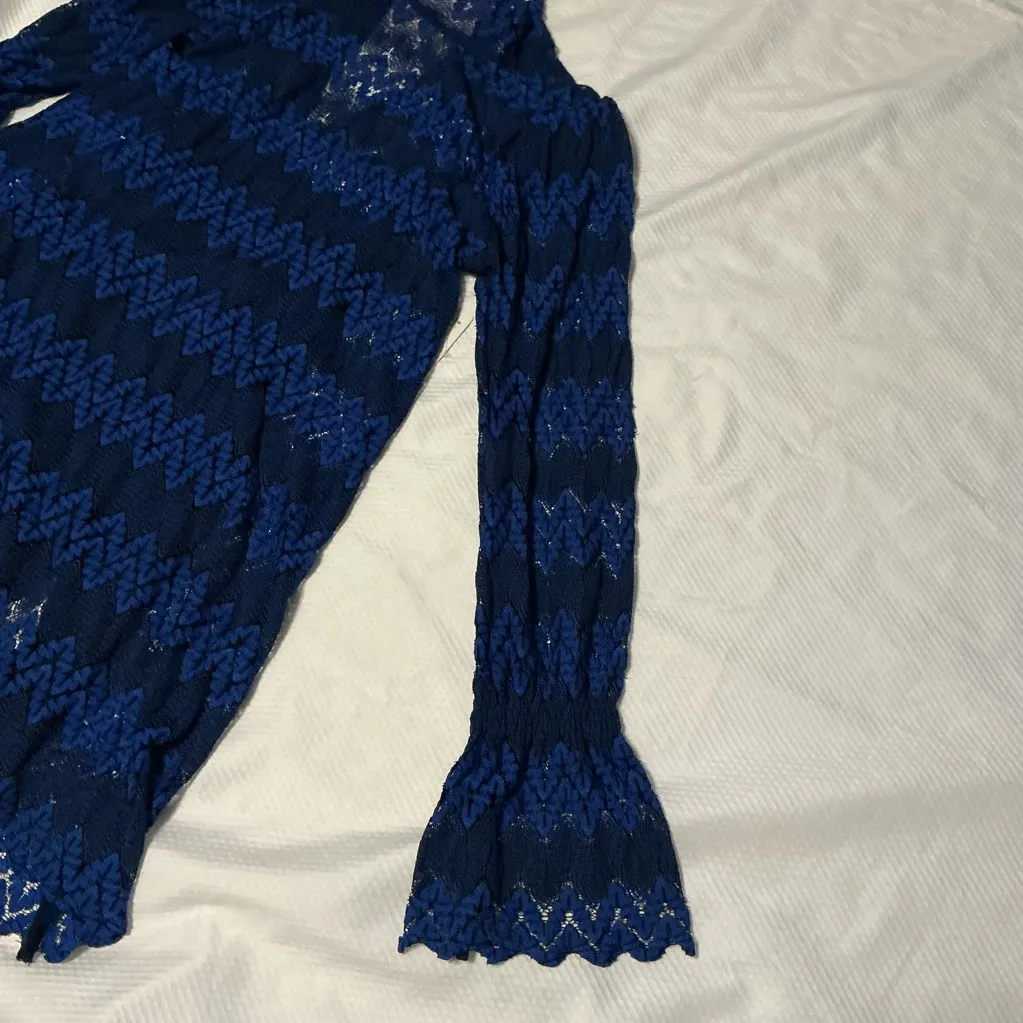 Free people Stylish Black Dress with Blue Lace Overlay. - Image 4