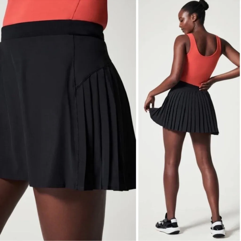 Spanx  Get Moving Pleated Skort Large - Image 2