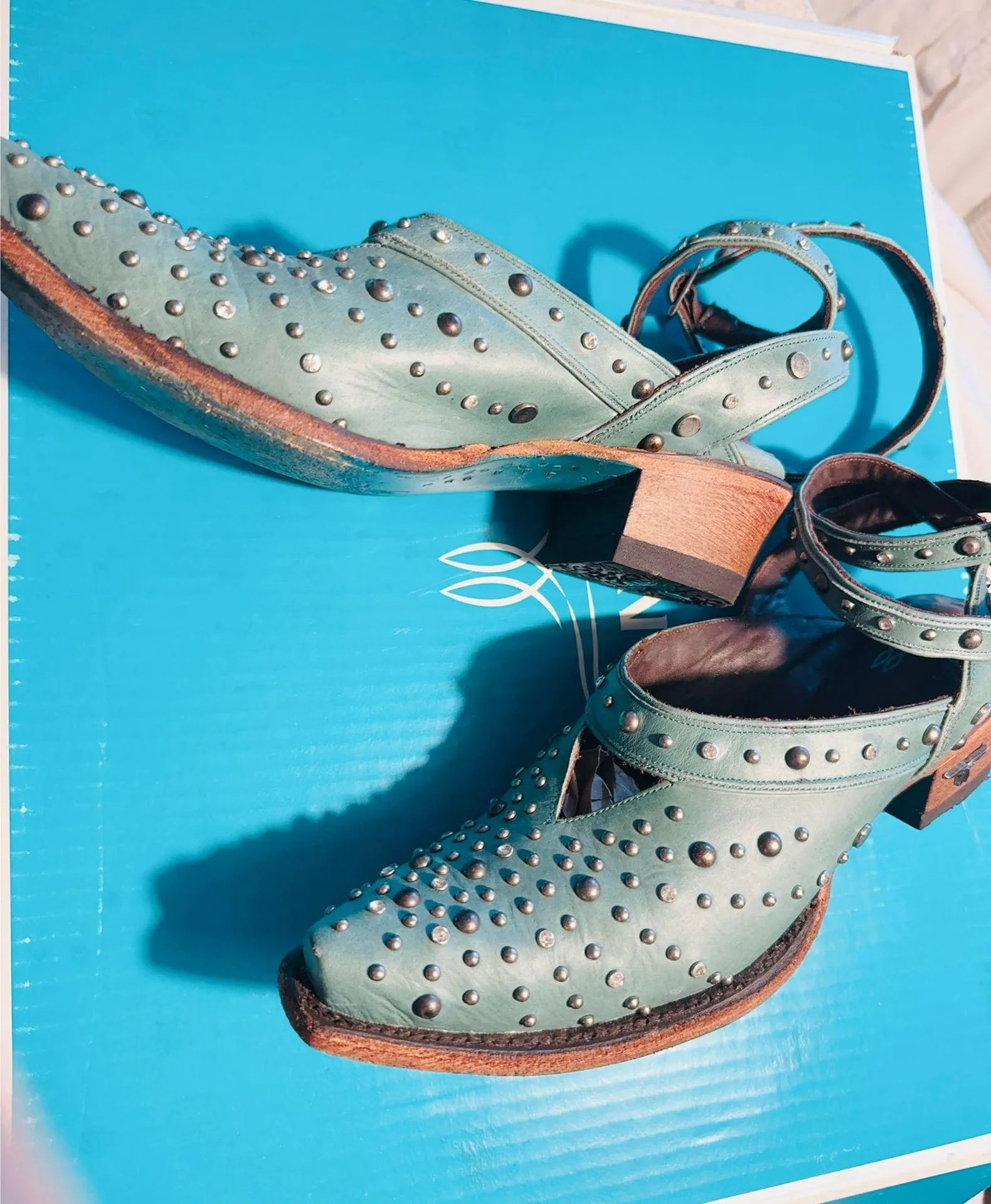 LANE Sparks Fly Mules. Rare! Blue Size 8.5 - Image 8