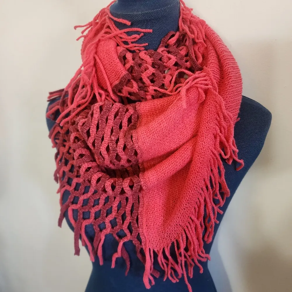Coral Fringed Infinity Scarf with an Open Knit Design Pink - Image 3