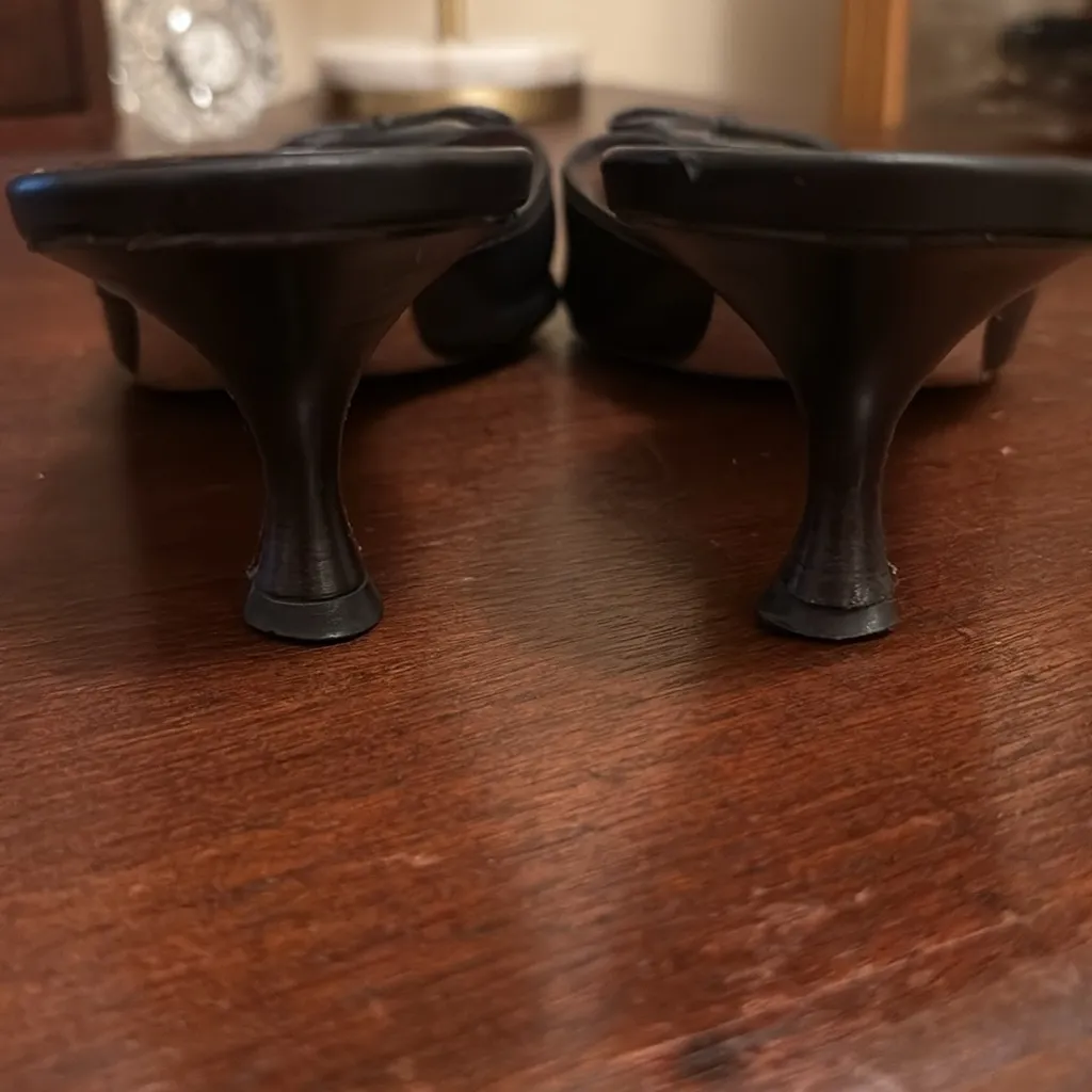 Manolo Blahnik Black Mules with Kitten Heel - Image 3