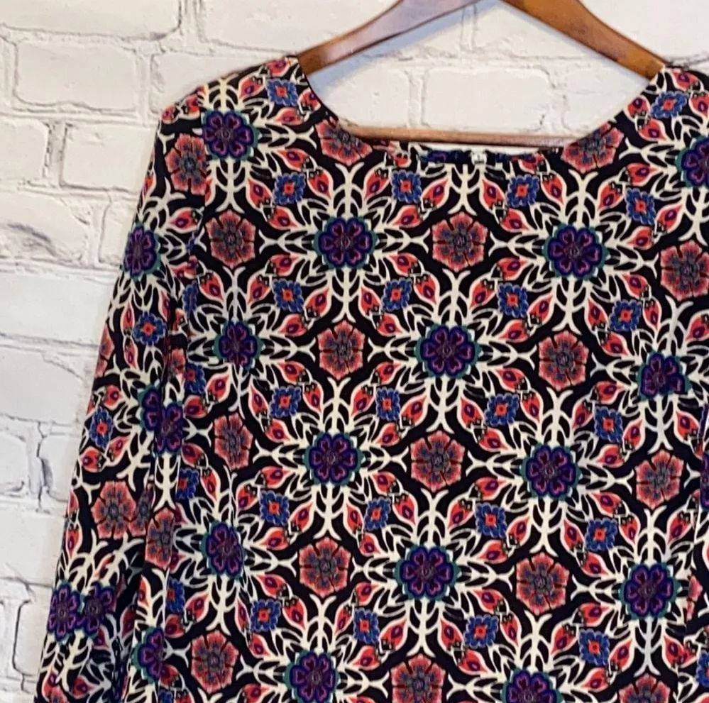 Old Navy Maternity Colorful Flower Dress Size Medium Excellent Condition - Image 4