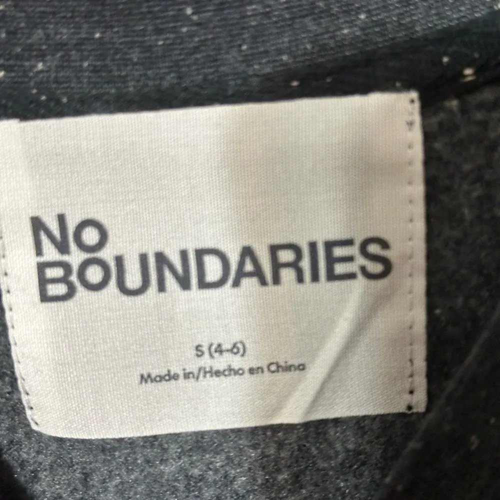 No Boundaries Space Galazy Long Sleeve Gray Sweatshirt  Size S - Image 3