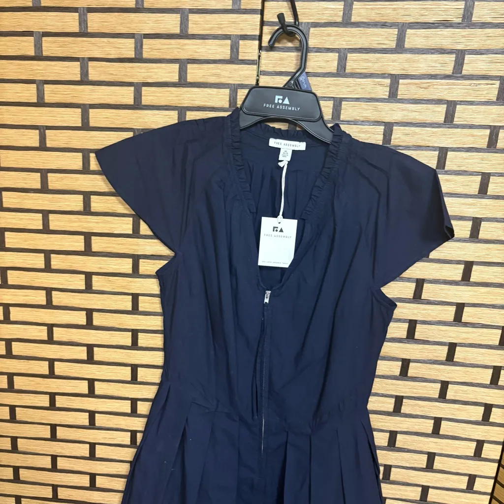 Free Assembly Navy Midi Dress Size XS Blue - Image 3