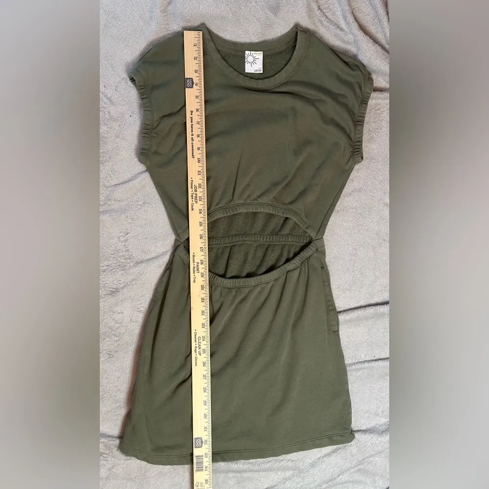 OFFLINE By Aerie Women’s Weekend Fleece Olive Cut Out Sleeveless Small Dress - Image 7