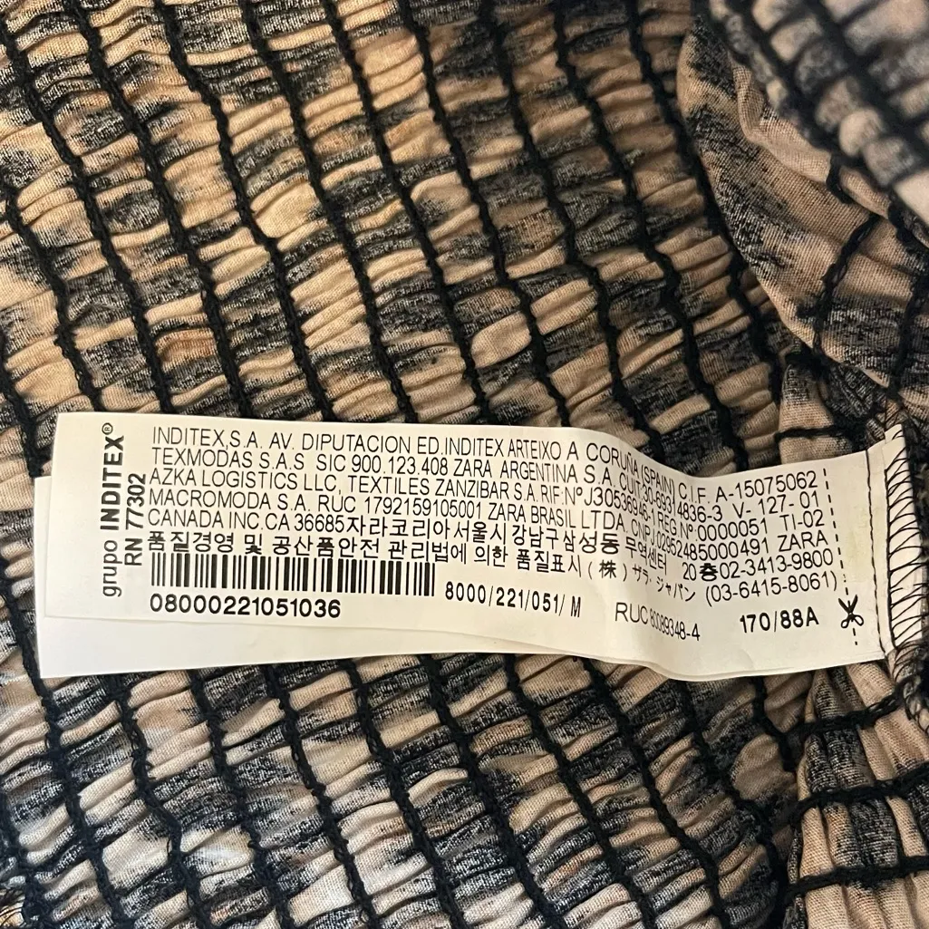 ZARA  Leopard Print Puff Sleeve Blouse - Image 5