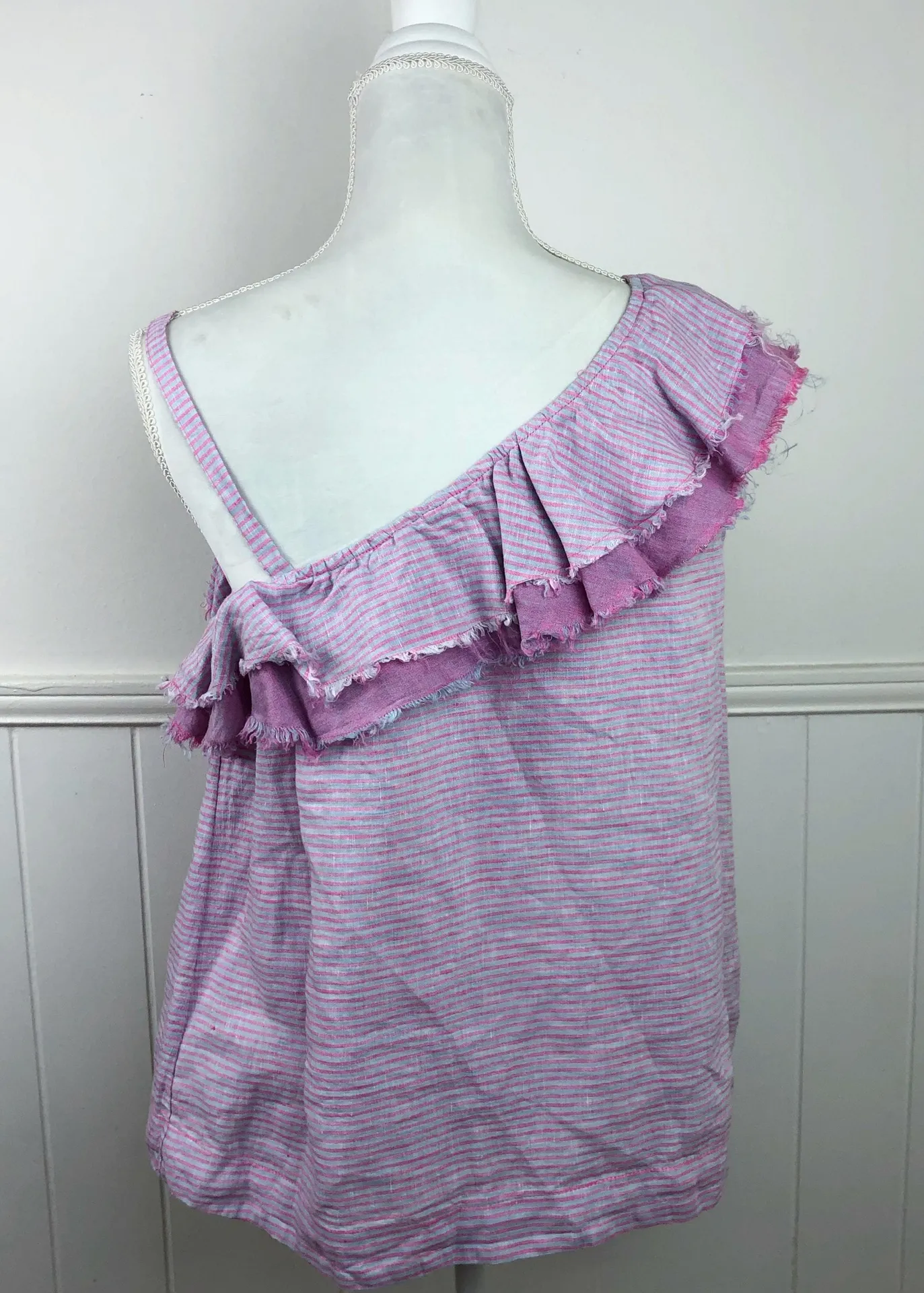 Holding Horses Linen Top - Image 2