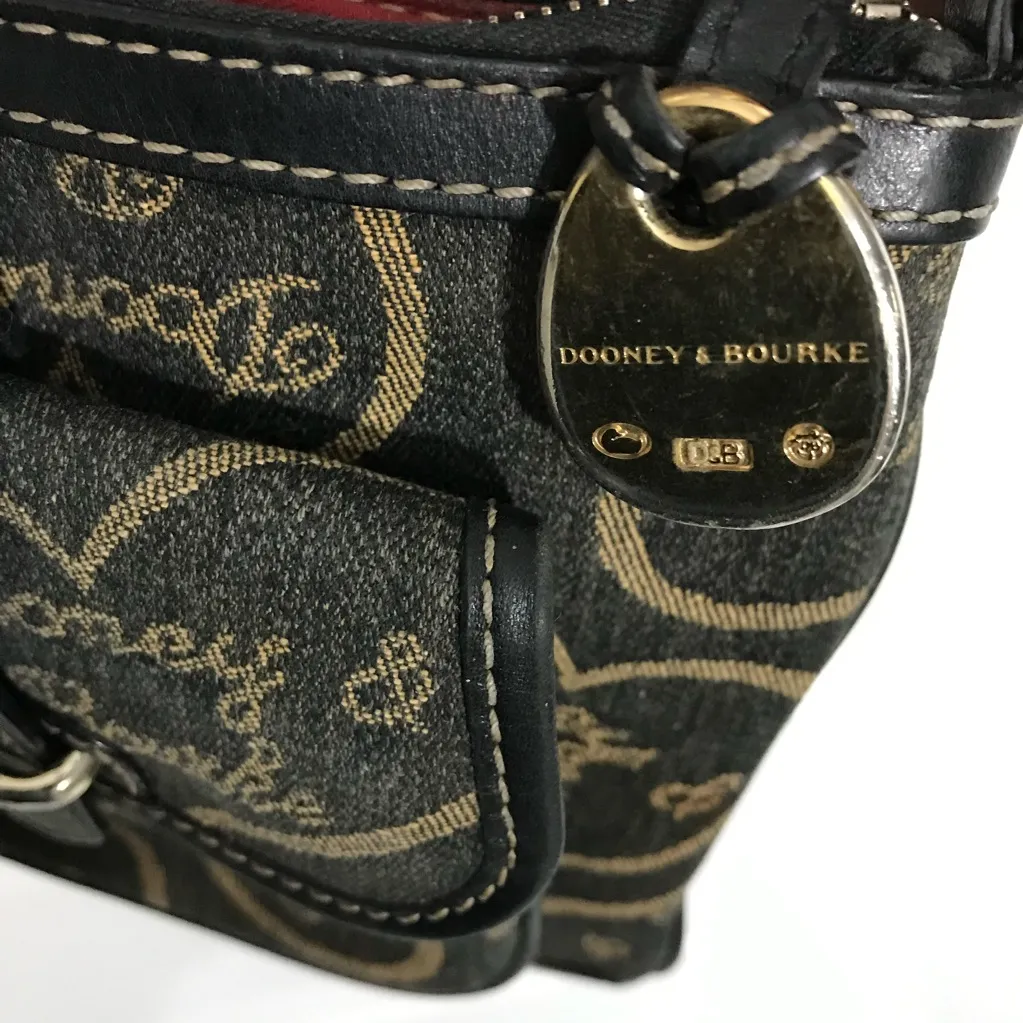 Dooney & Bourke signature heart monogram canvas crossbody - Image 11