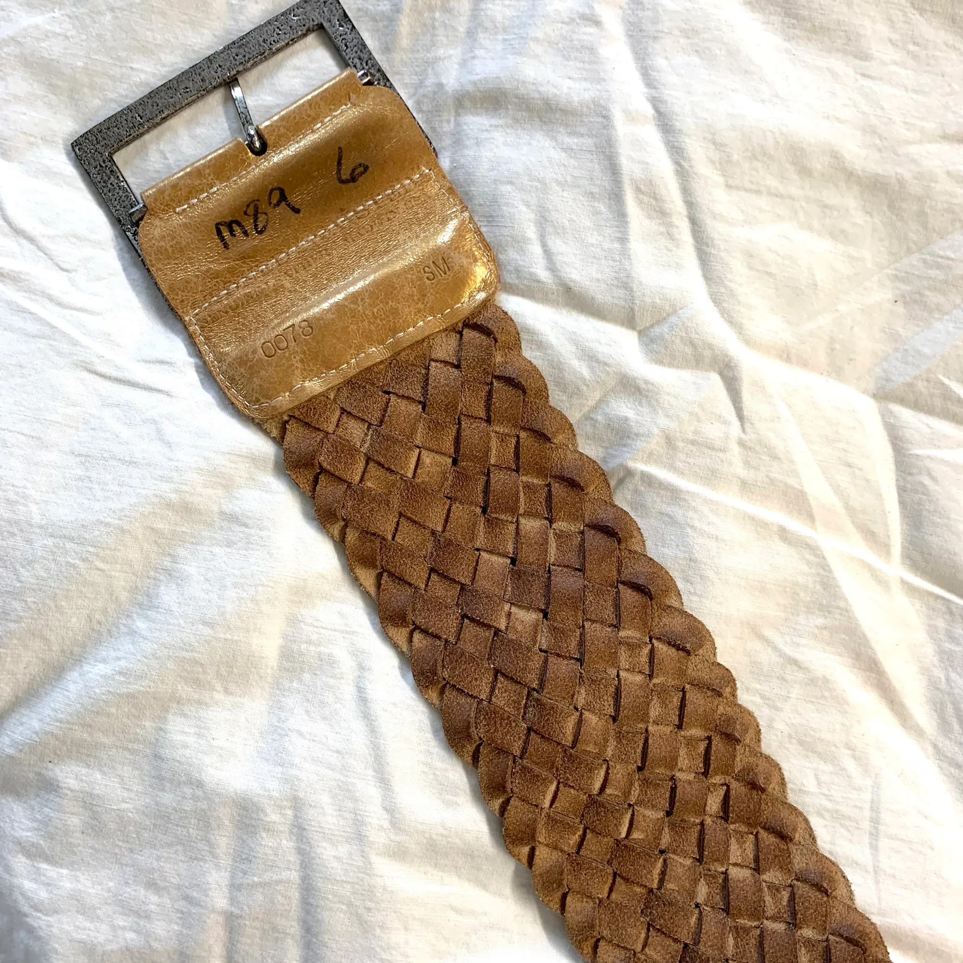 Stoned & Waisted Woven Leather Gold Toned Belt size Sm - Image 7