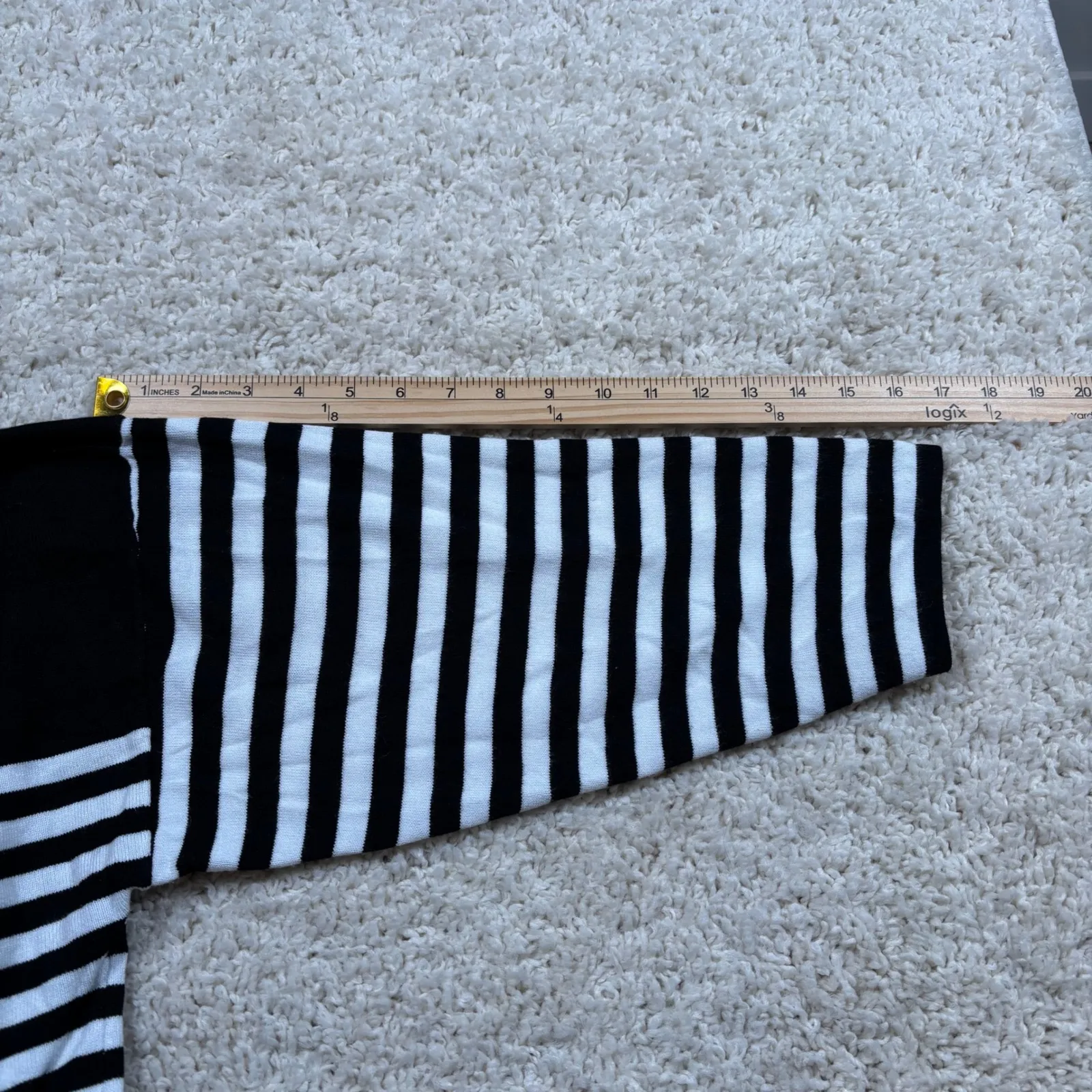 Philosophy Woman Black White Stripe Heart Detail Knit Sweater 2X - Image 9