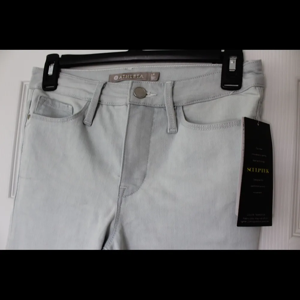 Athleta | Sculptek Glacier Wash Crop Skinny Jeans - Image 3