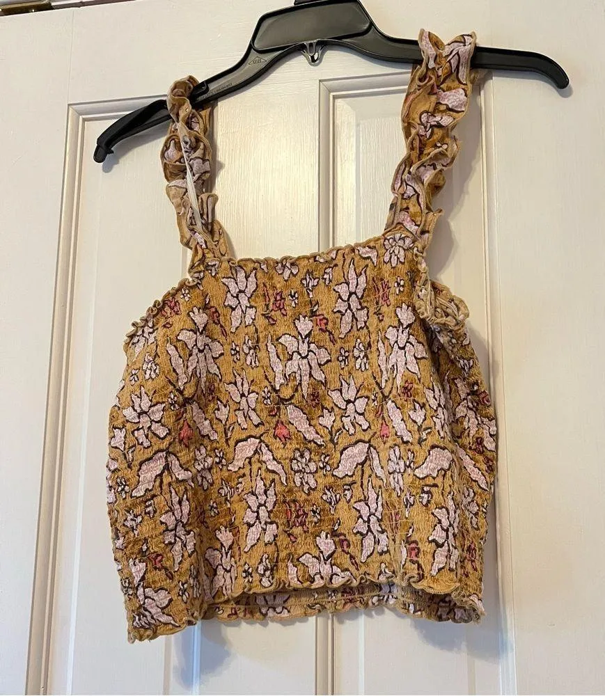 Jungle Thrills Floral Smocked Tank Top Size Medium - Image 2