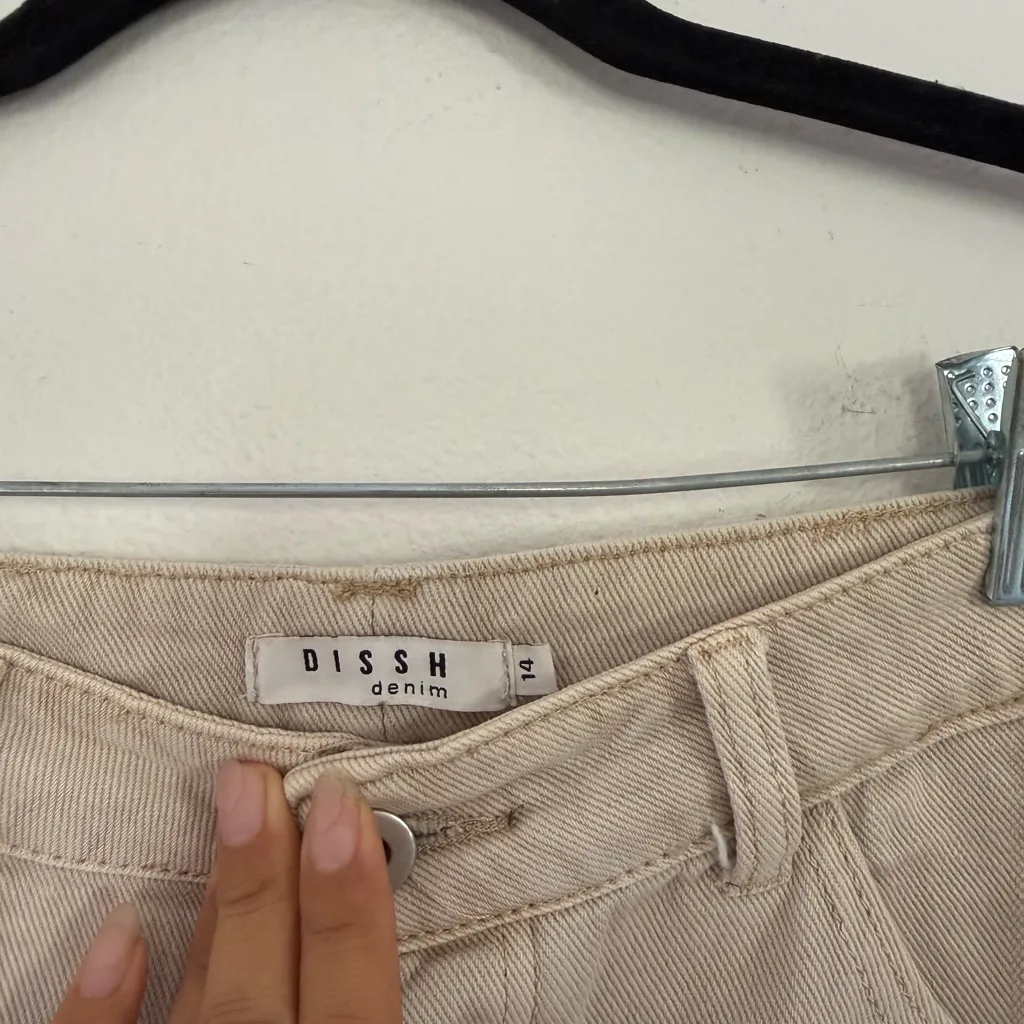 DISSH Tan Frayed Hem Jean Shorts Size 10 - Image 2