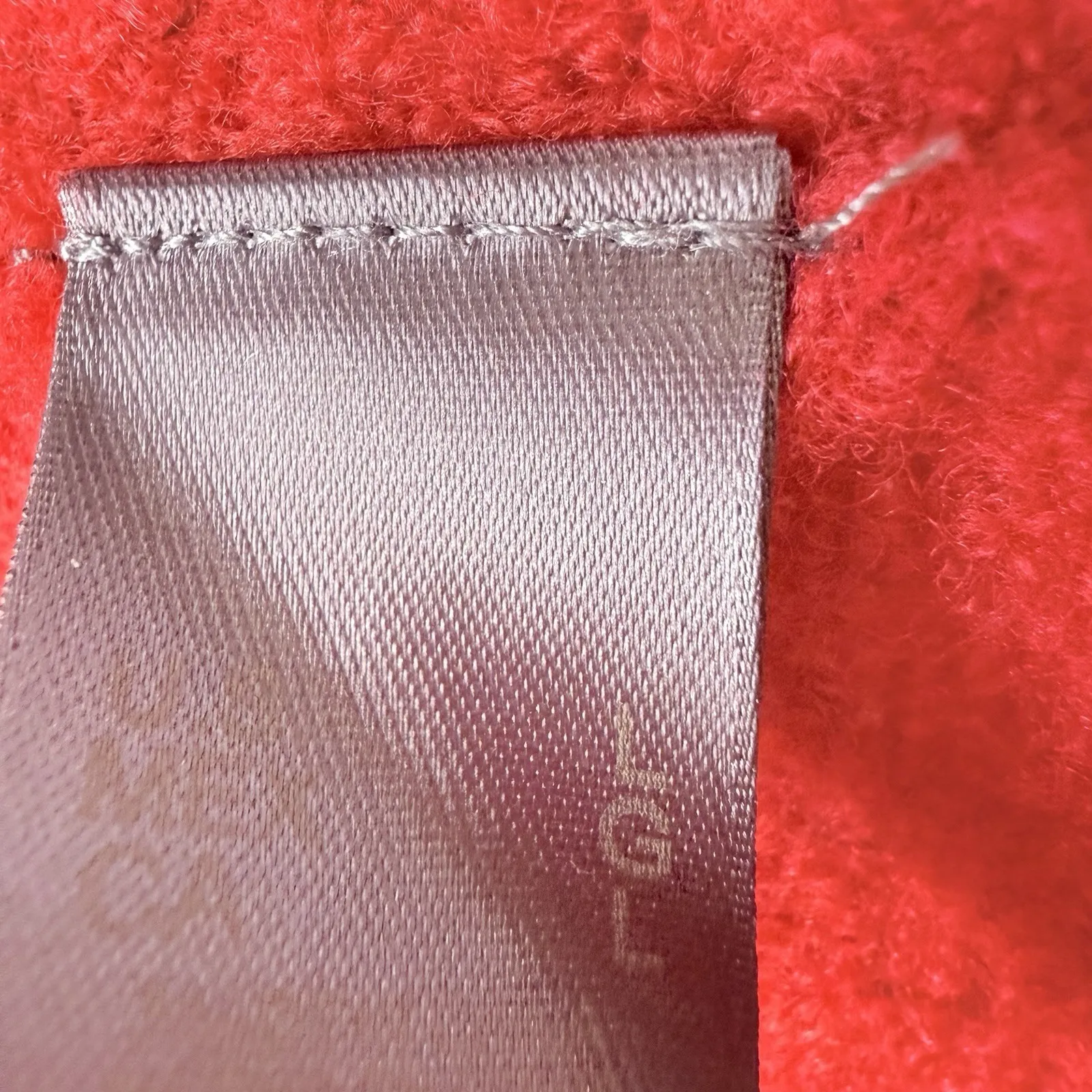 Liz Claiborne Women's Red V-Neck  Pullover Sweater Size Large - Image 4