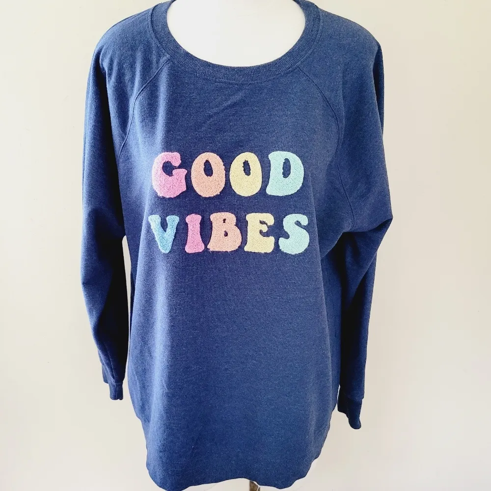Wildfox  Statement Sweatshirt Size Medium - Image 2