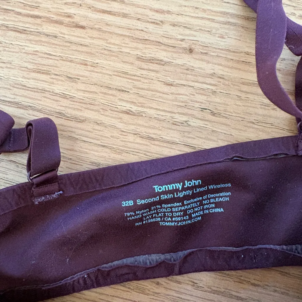 Tommy John bra Size undefined - Image 2