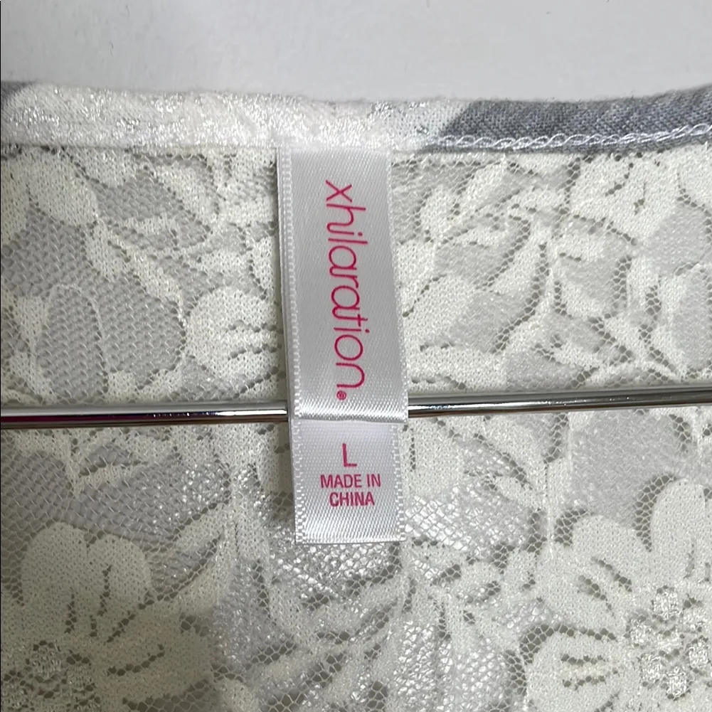 Coastal Boho Gray White Striped Lace Tank Top with Scoop Neckline‎ - Image 3