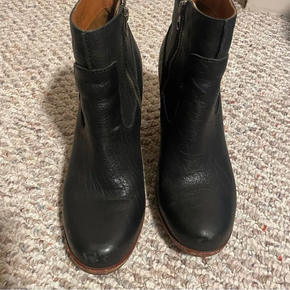Kork-Ease Michelle Black Leather Ankle Wedge Boots- Size 10 - Image 4